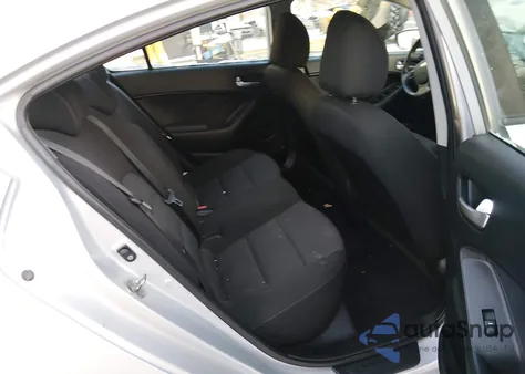 2018 Kia Forte Lx из США, поврежденный, VIN 3KPFK4A72JE190741